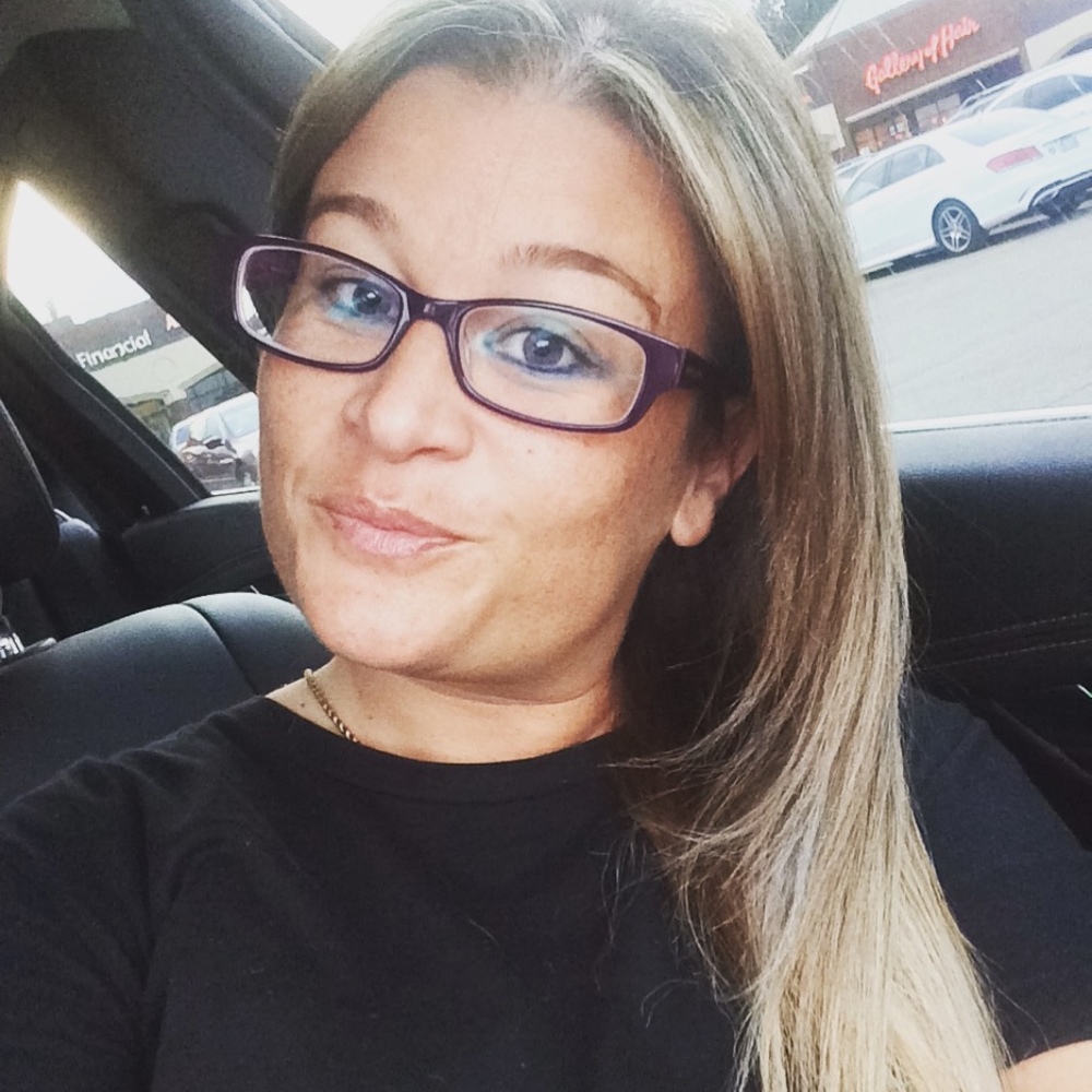 Meet your Posher, Jennifer